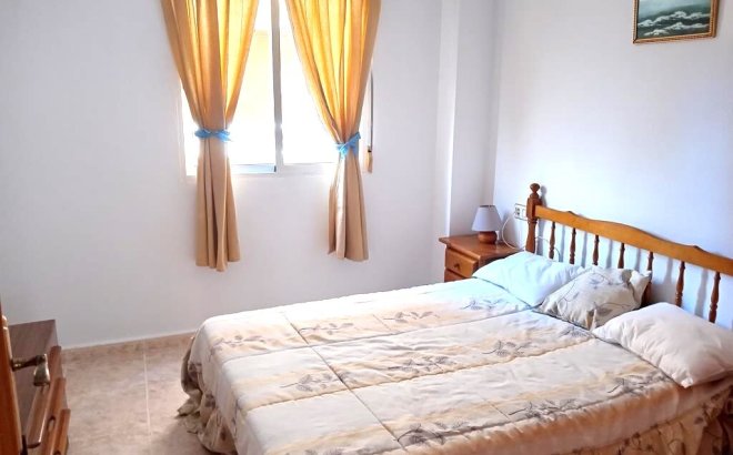 Revente - Appartement -
Torrevieja - El Molino