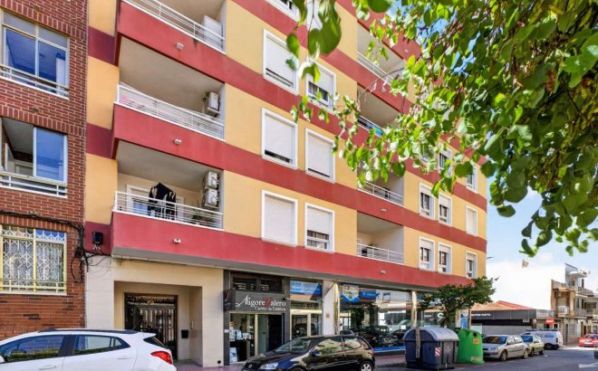 Resale - Apartment -
Torrevieja - Costa Blanca