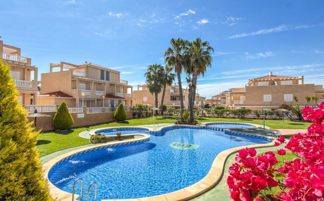 Herverkoop - Appartement -
Orihuela Costa - Costa Blanca