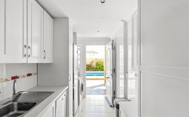 Herverkoop - Appartement -
Orihuela Costa - Costa Blanca