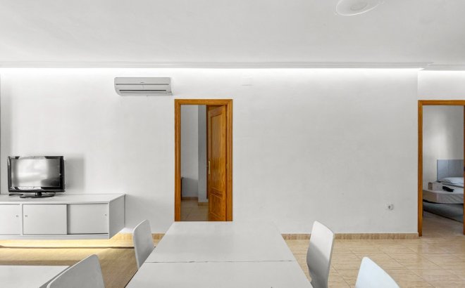 Herverkoop - Appartement -
Orihuela Costa - Costa Blanca