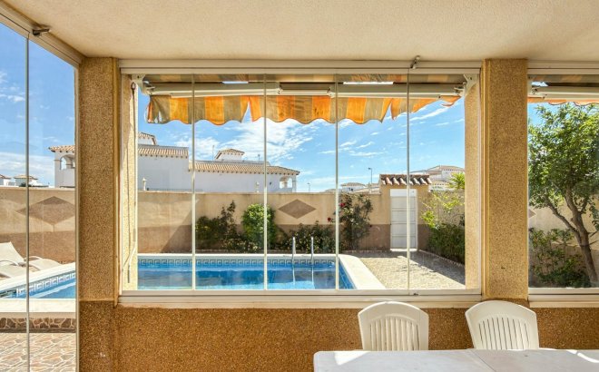 Herverkoop - Appartement -
Orihuela Costa - Costa Blanca