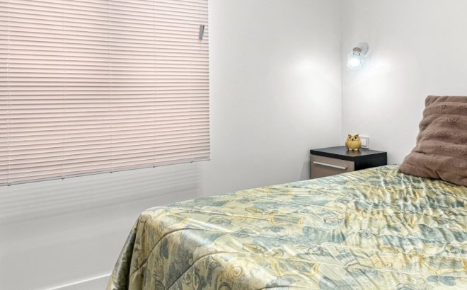 Resale - Apartment -
Torrevieja - Costa Blanca