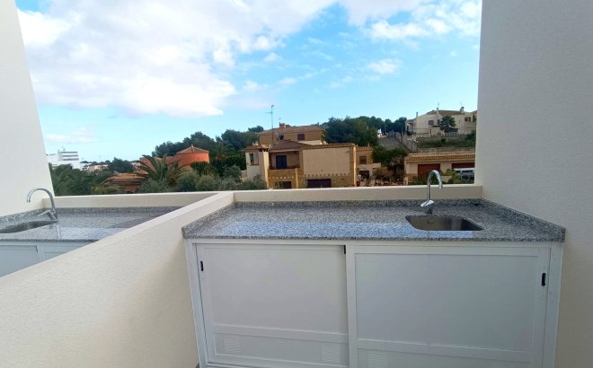 Resale - Villa -
Villamartin - Costa Blanca