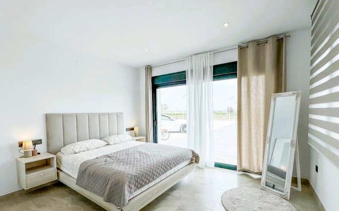 Resale - Country House -
Ciudad Quesada - Costa Blanca