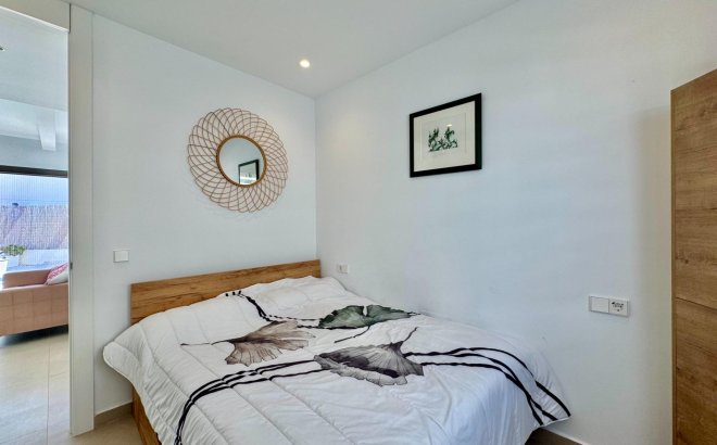 Resale - Villa -
San Miguel de Salinas - Blue Lagoon - Galán