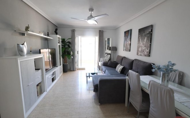 Resale - Apartment -
Torrevieja - Costa Blanca