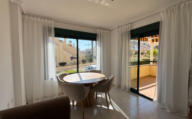 Resale - Apartment -
Orihuela Costa - Villamartín-las Filipinas