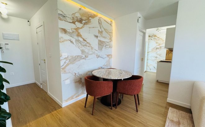 Resale - Penthouse -
Torrevieja - Punta Prima