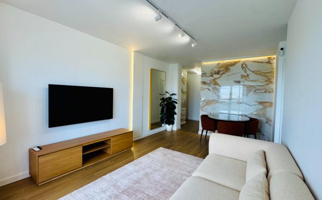 Resale - Penthouse -
Torrevieja - Punta Prima