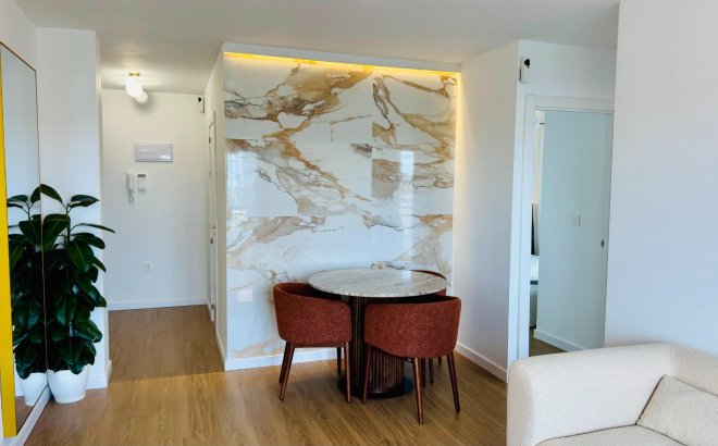 Resale - Penthouse -
Torrevieja - Punta Prima