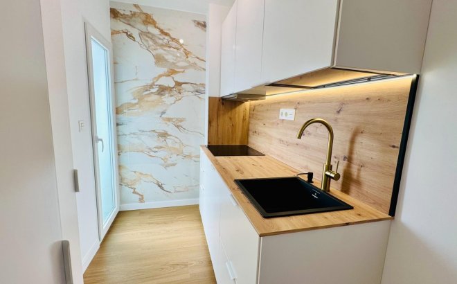 Resale - Penthouse -
Torrevieja - Punta Prima
