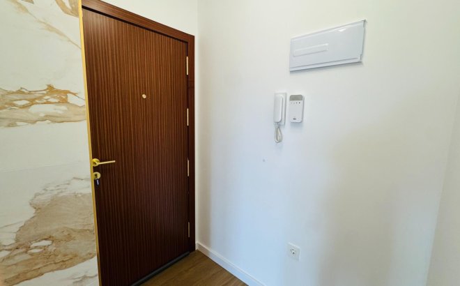 Resale - Penthouse -
Torrevieja - Punta Prima