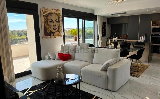Resale - Penthouse -
Orihuela Costa - Los Almendros-la Florida