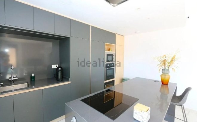 Resale - Penthouse -
Orihuela Costa - Los Almendros-la Florida