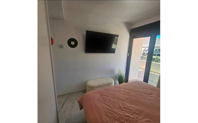 Resale - Penthouse -
Orihuela Costa - Los Almendros-la Florida