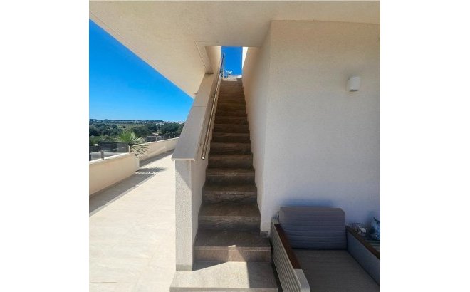 Resale - Penthouse -
Orihuela Costa - Los Almendros-la Florida