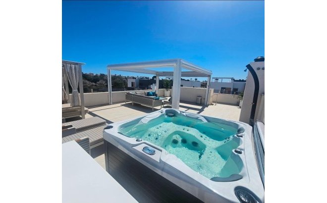 Resale - Penthouse -
Orihuela Costa - Los Almendros-la Florida