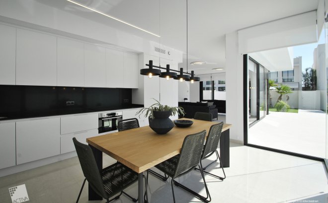 Resale - Villa -
Ciudad Quesada - Costa Blanca