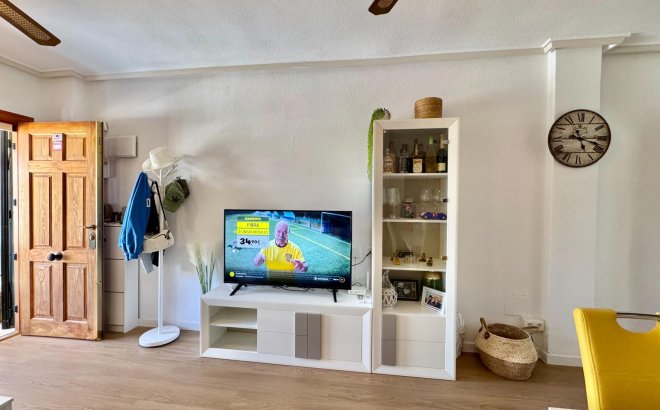 Resale - Town House -
Orihuela Costa - Las Filipinas