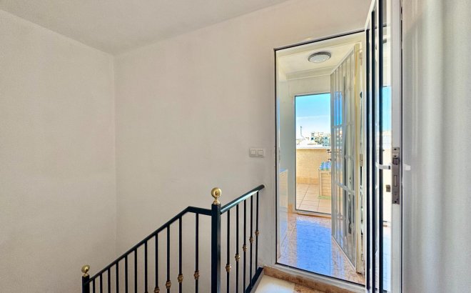 Resale - Town House -
Orihuela Costa - Las Filipinas