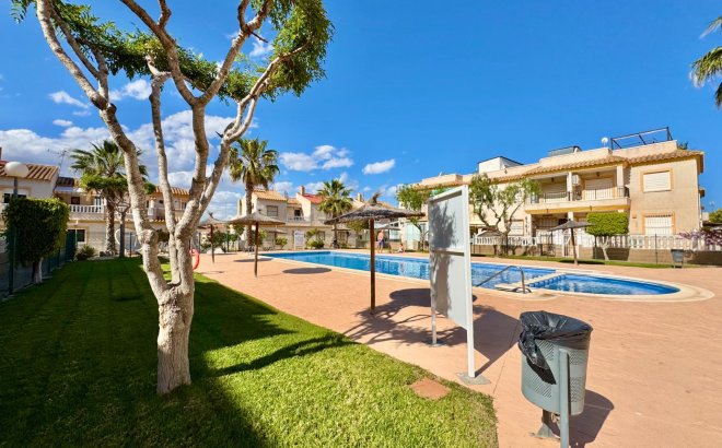 Resale - Town House -
Orihuela Costa - Las Filipinas