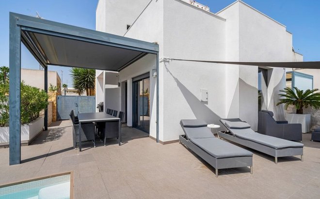 Resale - Villa -
Ciudad Quesada - Costa Blanca
