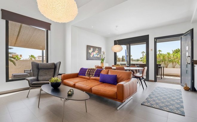 Resale - Villa -
Ciudad Quesada - Costa Blanca