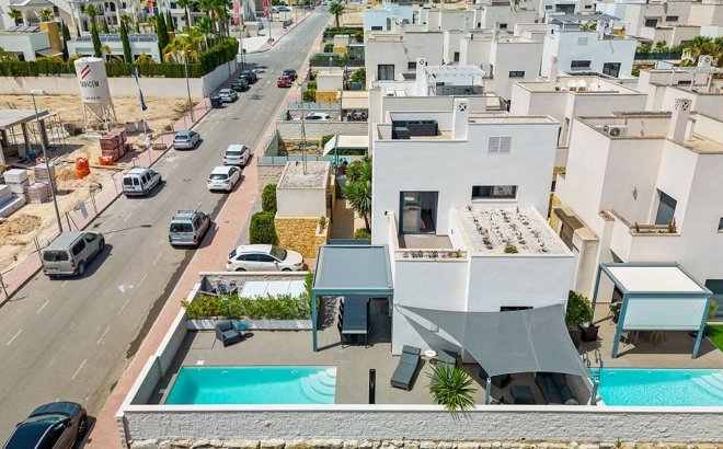 Resale - Villa -
Ciudad Quesada - Costa Blanca