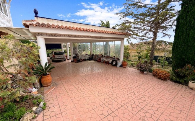 Resale - Villa -
Ciudad Quesada - Costa Blanca