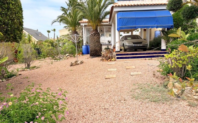 Resale - Villa -
Ciudad Quesada - Costa Blanca