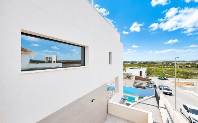Resale - Villa -
Benijofar - Costa Blanca