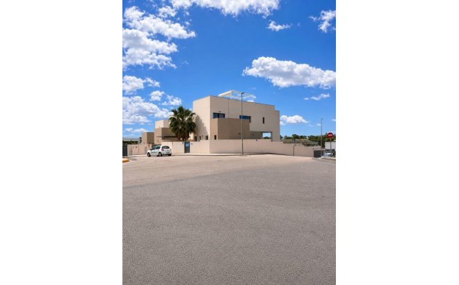 Resale - Villa -
Benijofar - Costa Blanca