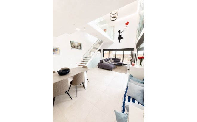 Resale - Villa -
Benijofar - Costa Blanca