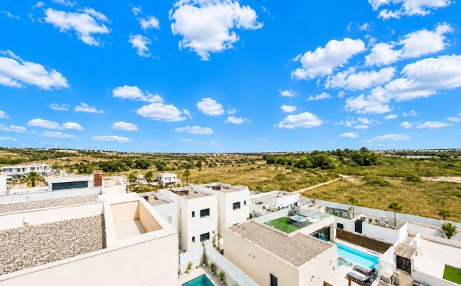 Resale - Villa -
Benijofar - Costa Blanca