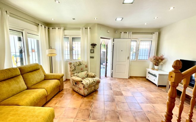 Resale - Town House -
Torre de la Horadada - Costa Blanca