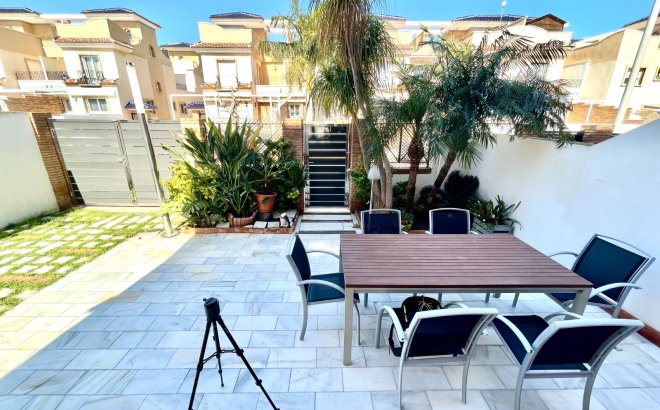 Resale - Town House -
Torre de la Horadada - Costa Blanca