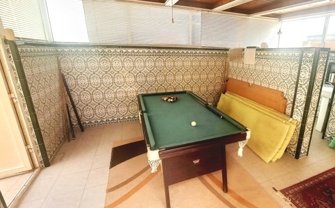 Resale - Villa -
Villamartin - Costa Blanca