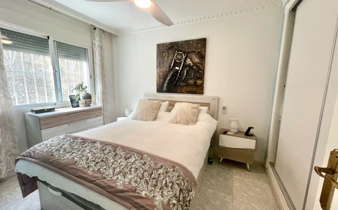 Resale - Villa -
San Fulgencio - Costa Blanca
