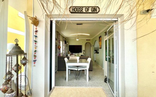 Resale - Villa -
San Fulgencio - Costa Blanca