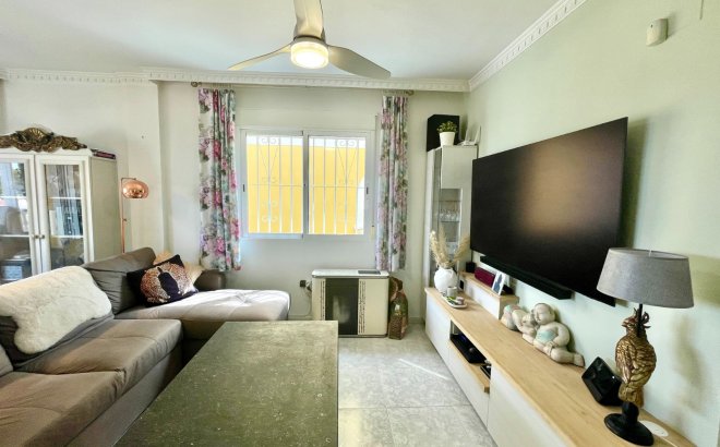 Resale - Villa -
San Fulgencio - Costa Blanca