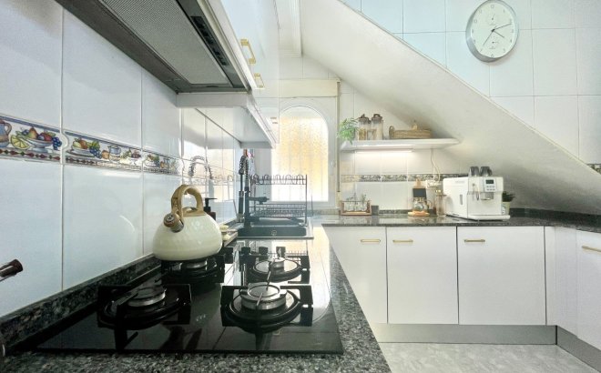 Resale - Villa -
San Fulgencio - Costa Blanca