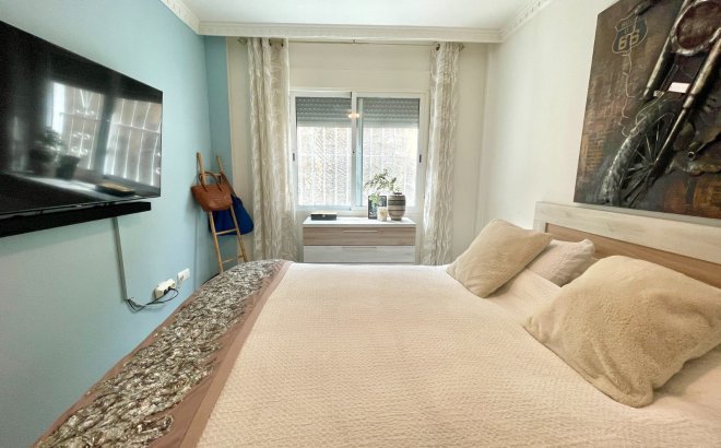 Resale - Villa -
San Fulgencio - Costa Blanca