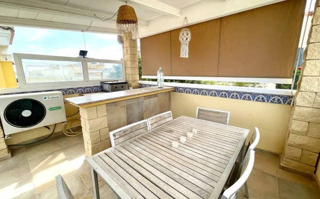 Resale - Villa -
San Fulgencio - Costa Blanca