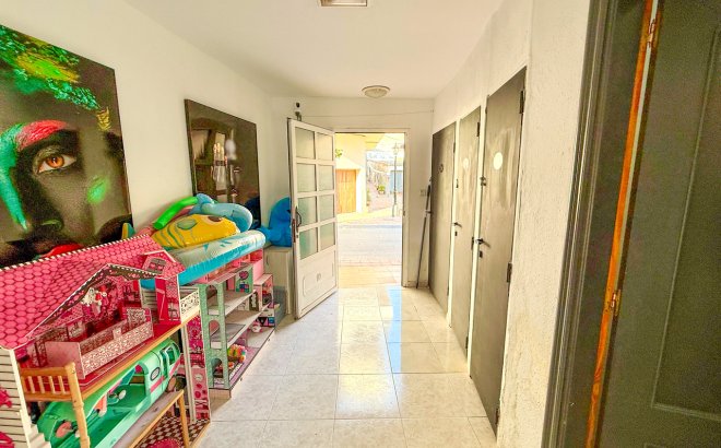 Resale - Apartment -
San Miguel de Salinas - Inland