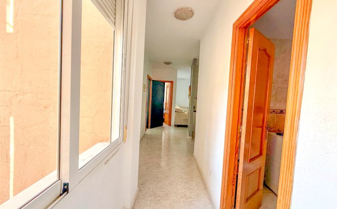 Resale - Apartment -
San Miguel de Salinas - Inland