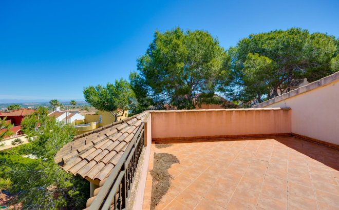 Resale - Villa -
San Miguel de Salinas - Inland