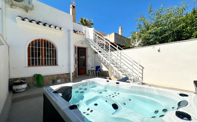 Resale - Town House -
Orihuela Costa - Costa Blanca