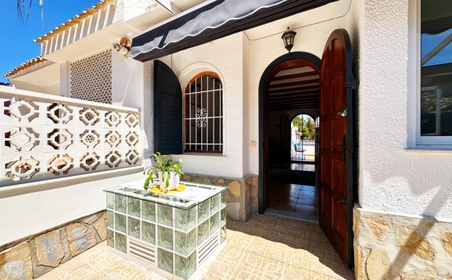 Resale - Town House -
Orihuela Costa - Costa Blanca