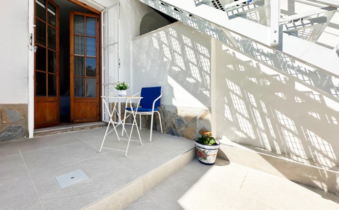 Resale - Town House -
Orihuela Costa - Costa Blanca